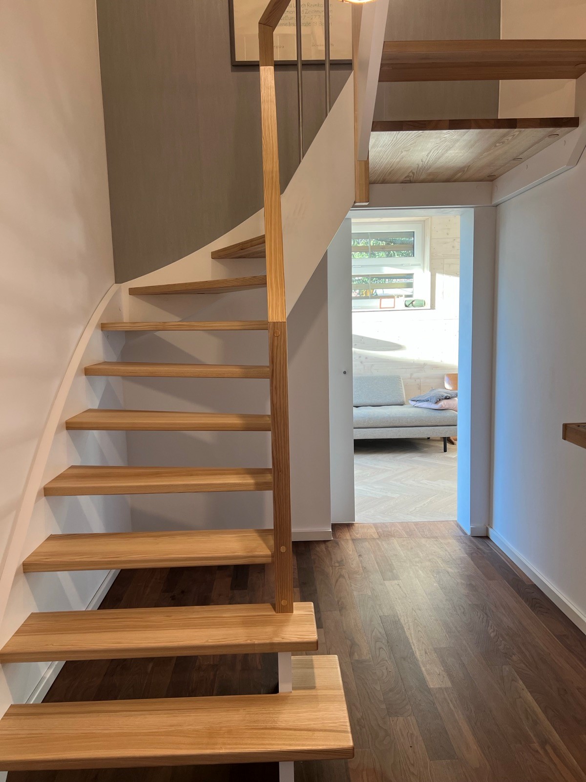 Holztreppen richtig pflegen