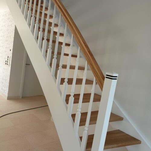 Holzwendeltreppe