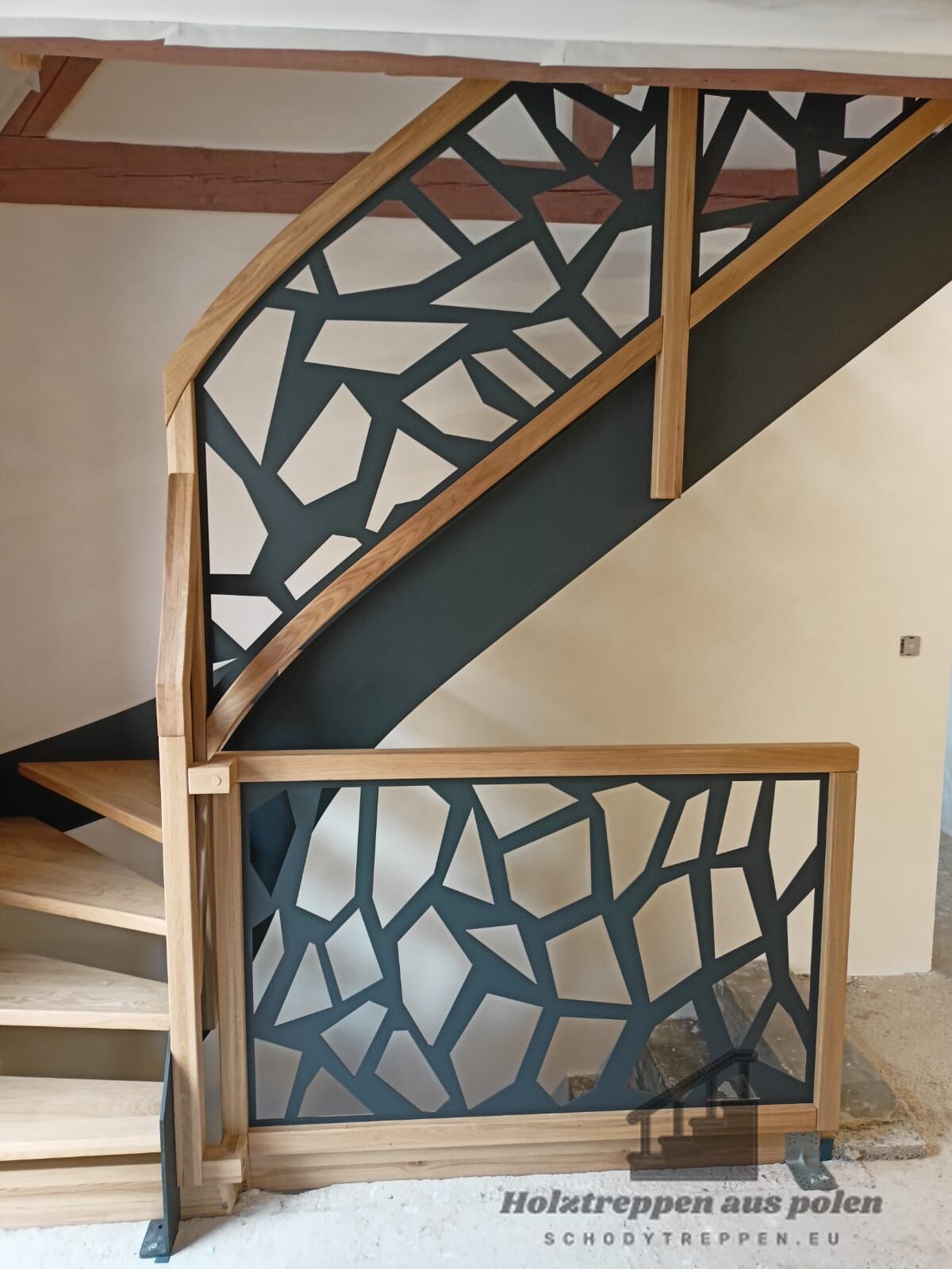 Faltwerktreppe aus Holz