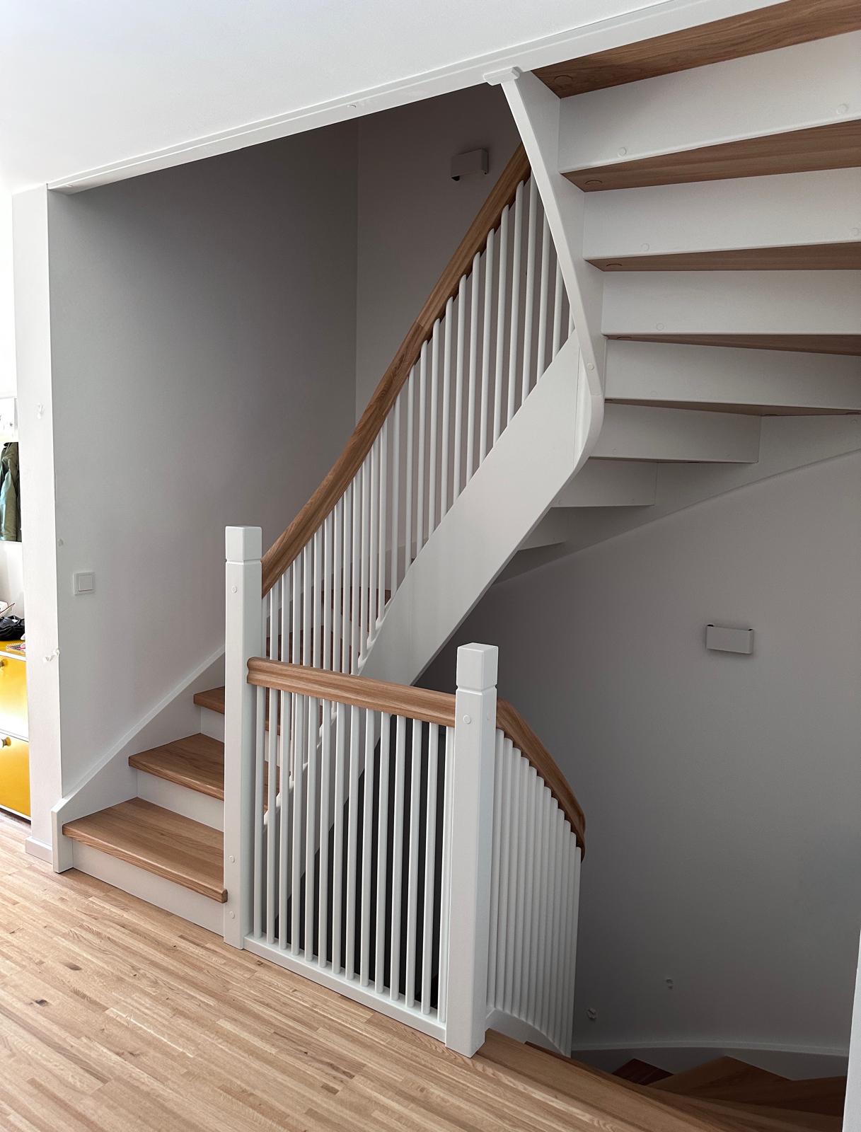 Holztreppen aus Polen für Winsen an der Luhe bei Hamburg