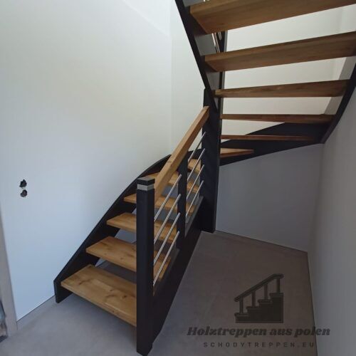 knarrende holztreppe